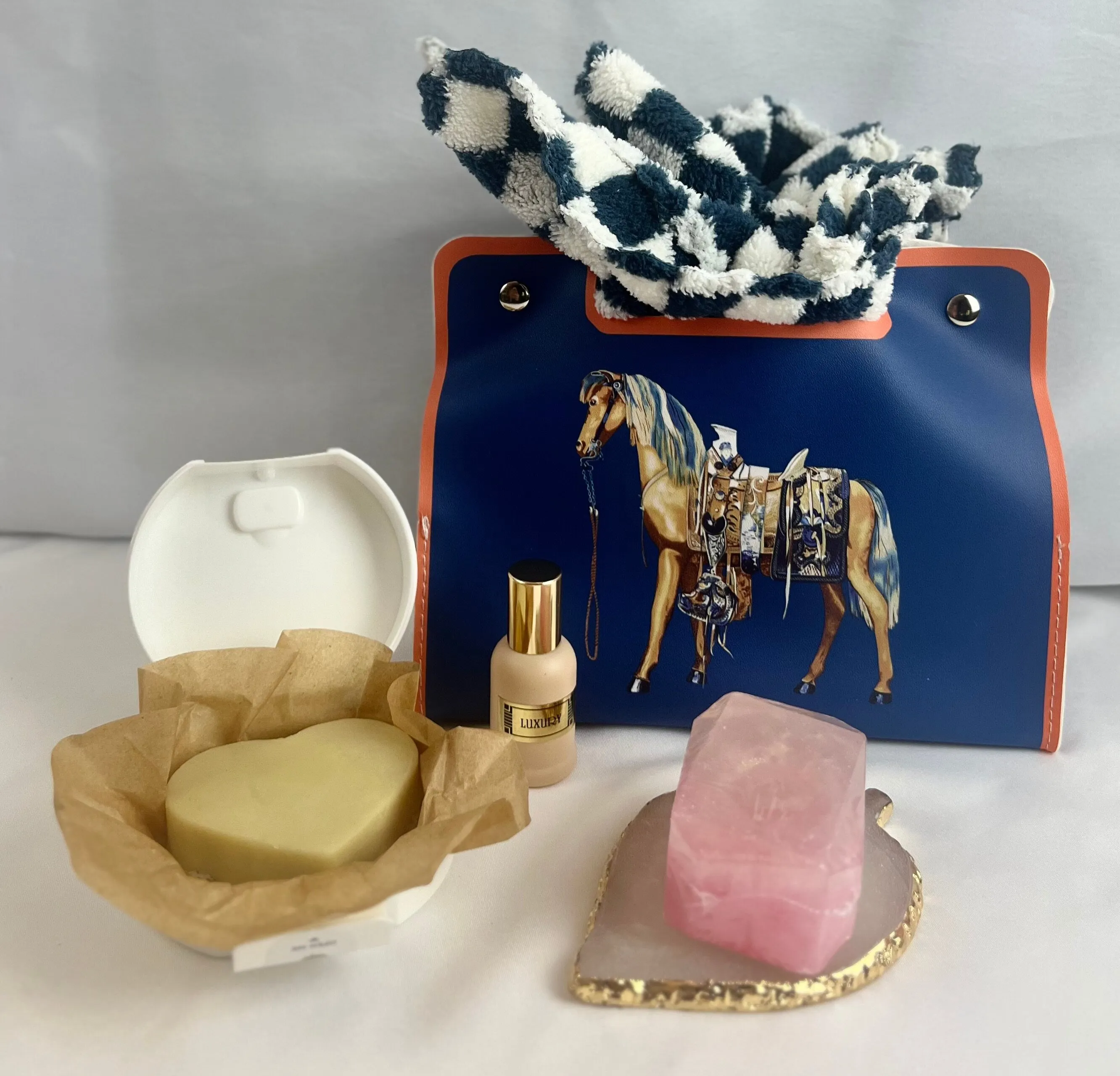 Checkered Race Horse Bundle Gift Set