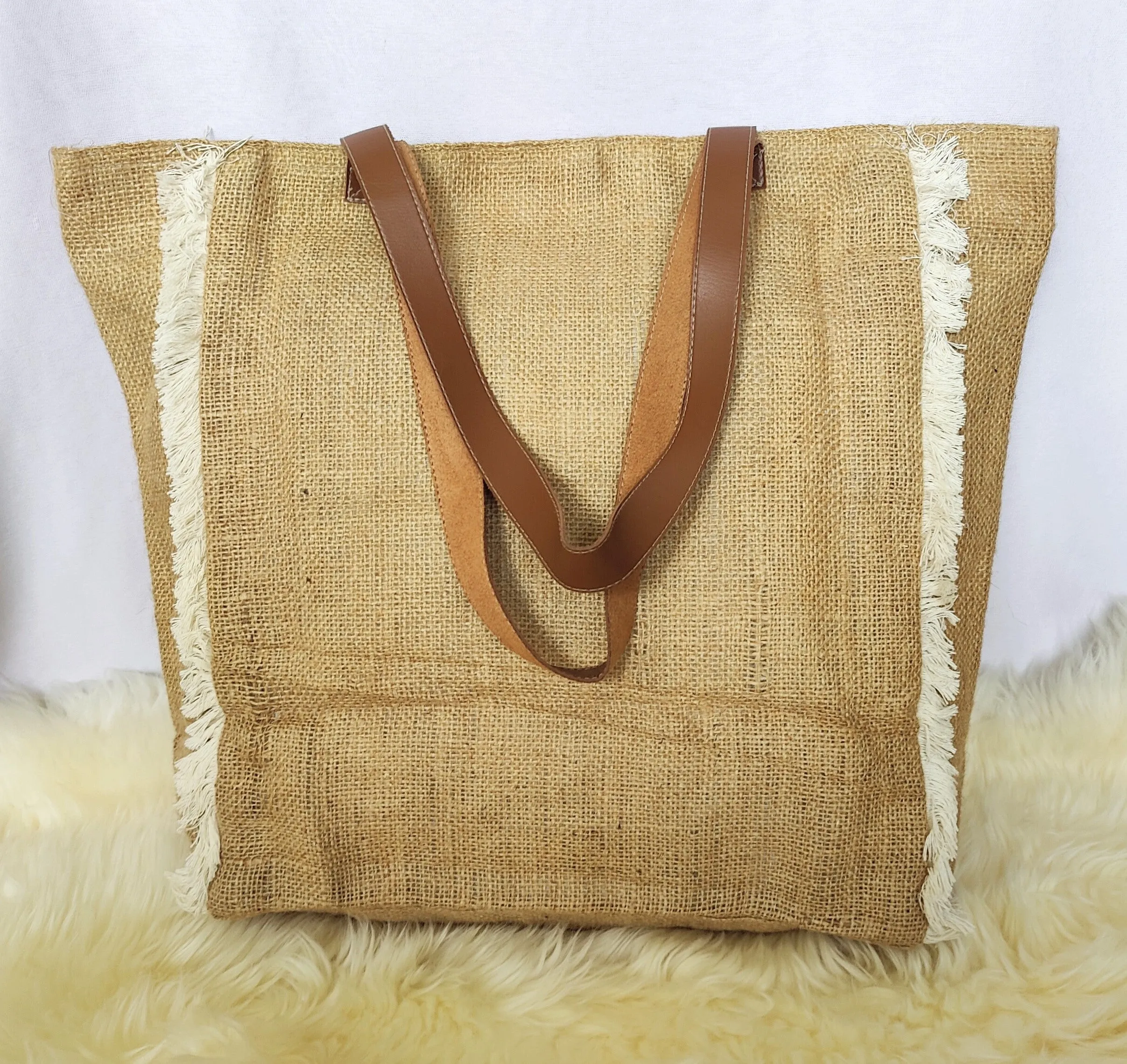 Fashion Accessory. Handbag. Tote Jute Bag and Matching Pouch.