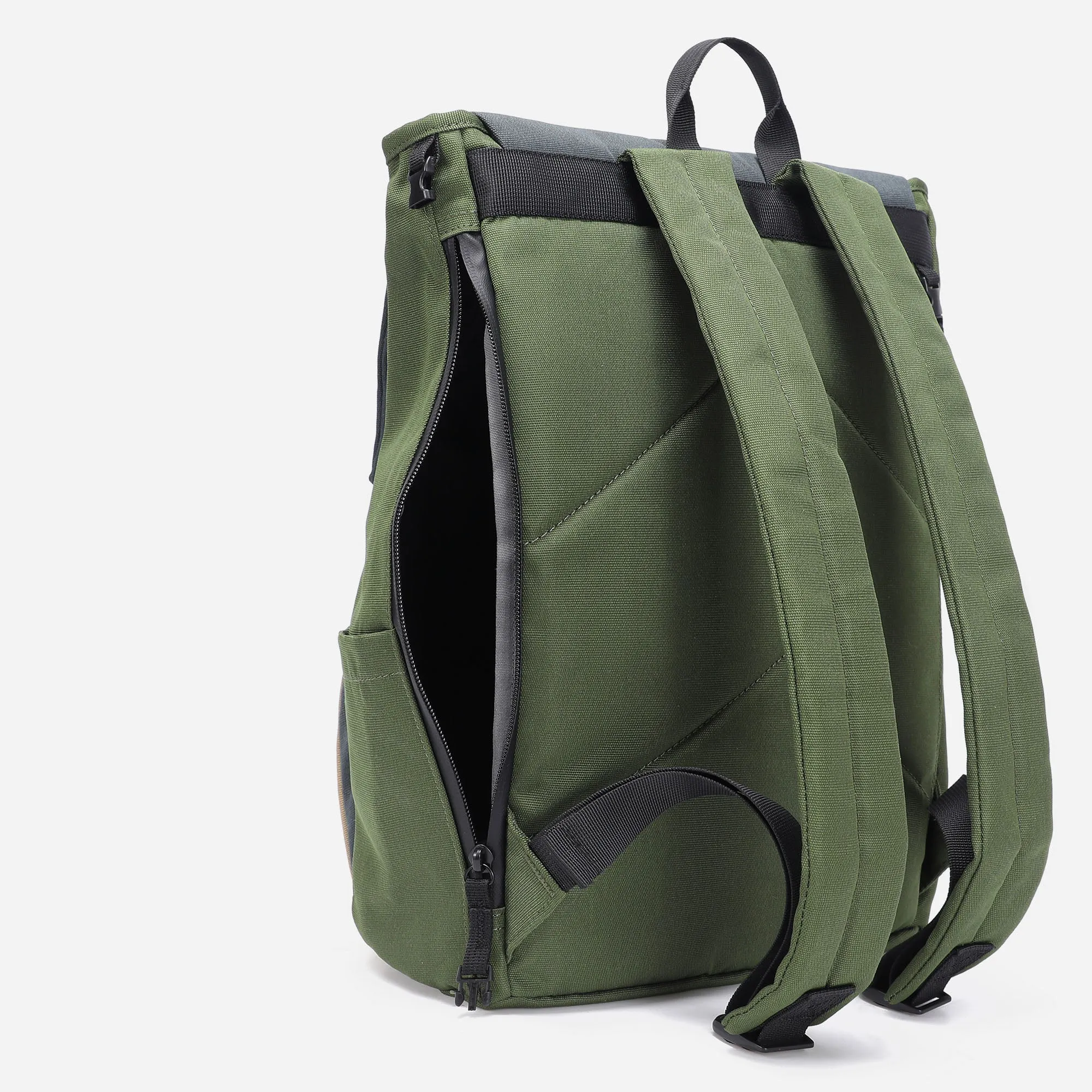 Hitch Backpack - Midnight Jungle Edition