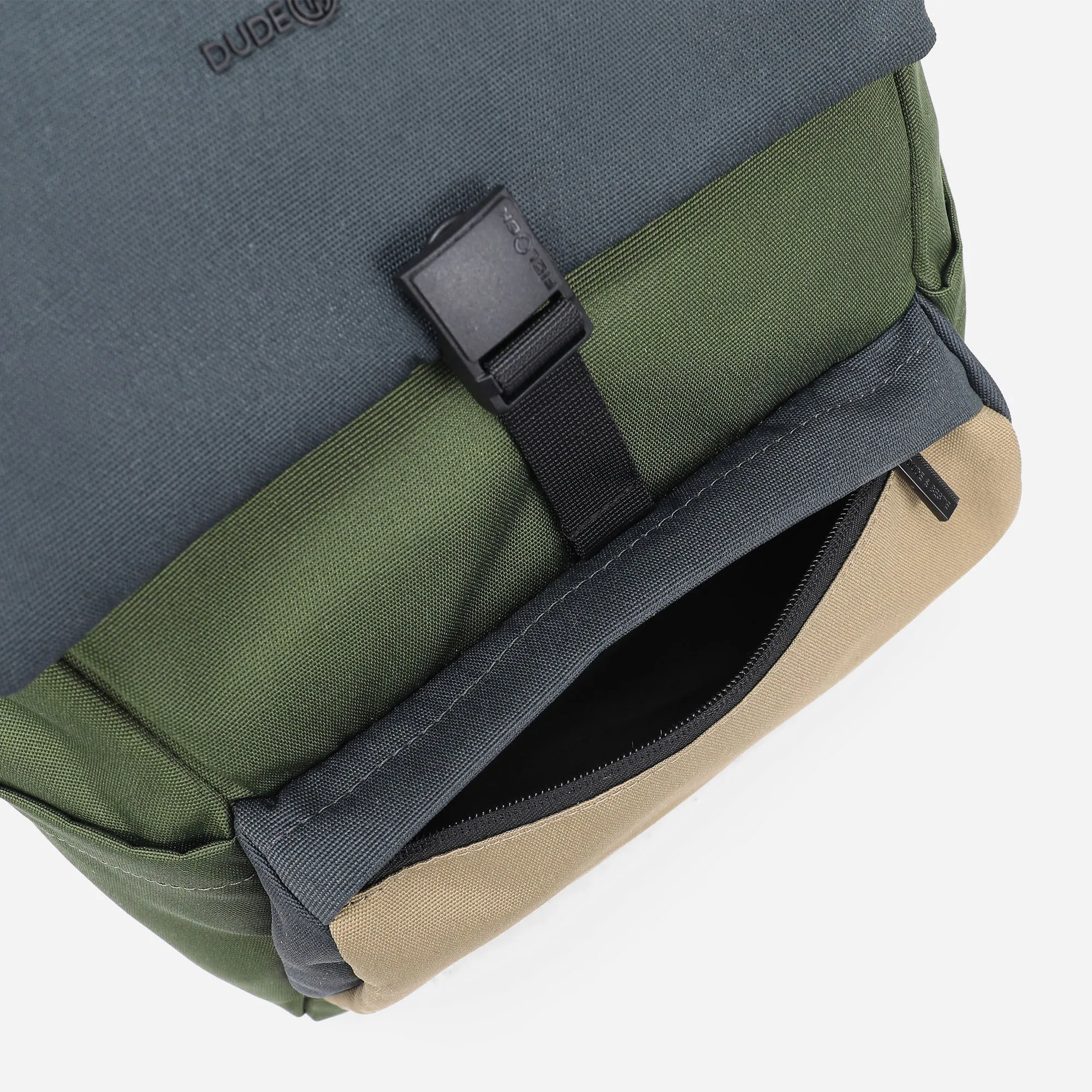 Hitch Backpack - Midnight Jungle Edition