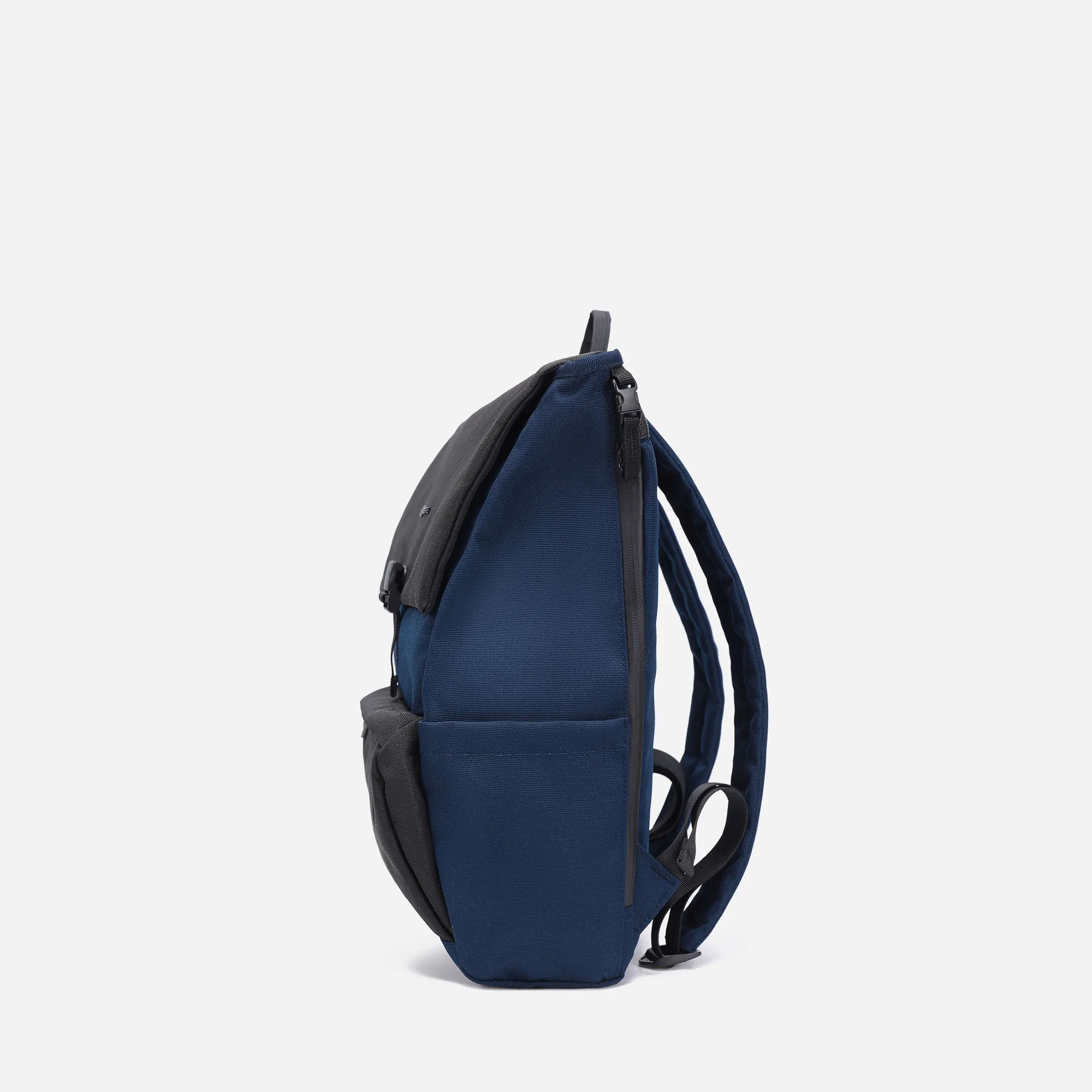 Hitch Backpack - Midnight Jungle Edition