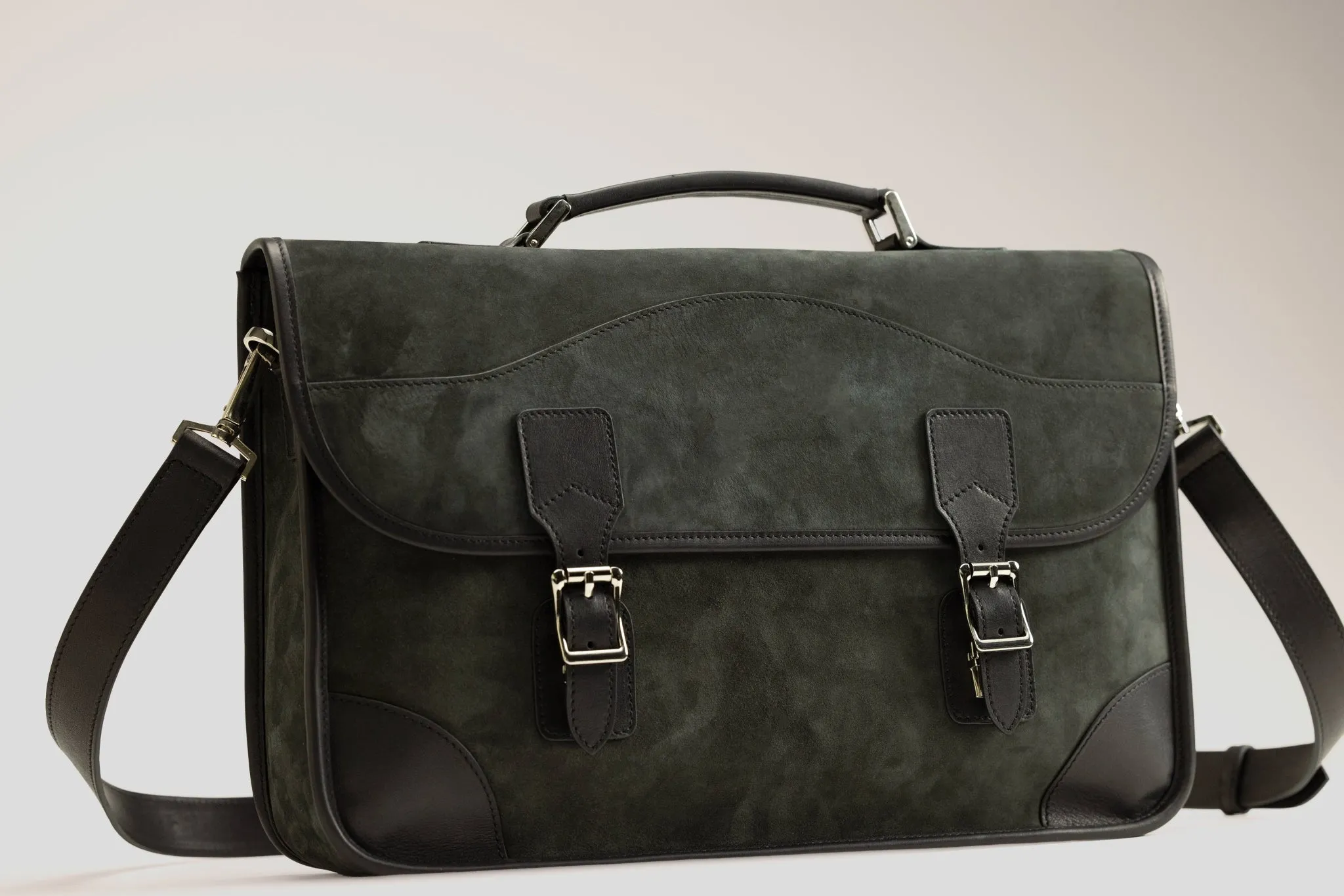 Messenger Bag - Nubuck Black