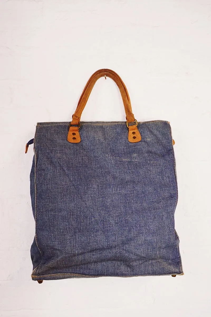 Vintage Y2K Handheld Faded Denim Bag